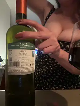 Snapshot of tigerrtiger chatting on March 6, 2025, 8:16 pm tigerrtiger online show from March 6, 2025, 8:16 pm