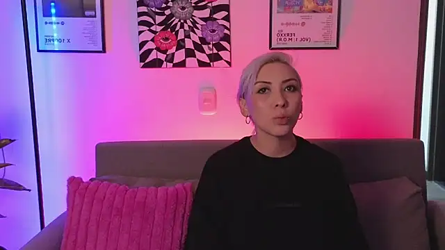 jane hart  online show from May 17, 2026, 2:33 am