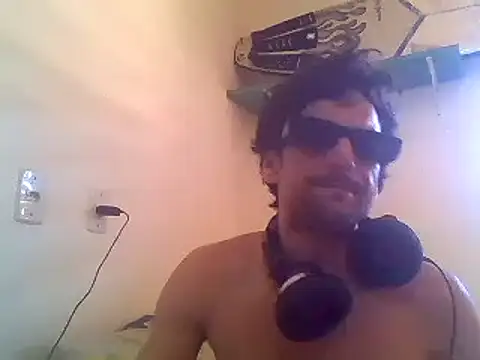 couplemilk online show from January 17, 2025, 5:08 pm