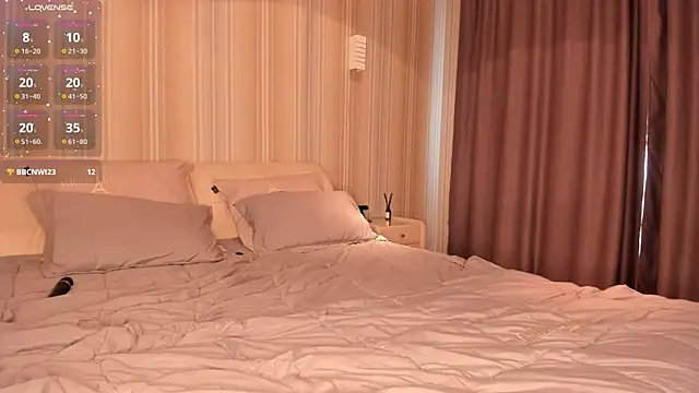 IsabellaTorrance online show from March 4, 2025, 5:32 am