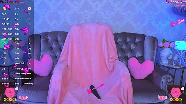 Snapshot of KitnissKiss chatting on February 11, 2026, 8:31 pm KitnissKiss online show from February 11, 2026, 8:31 pm