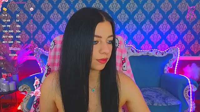 KitnissKiss online show from June 1, 2026, 7:13 pm
