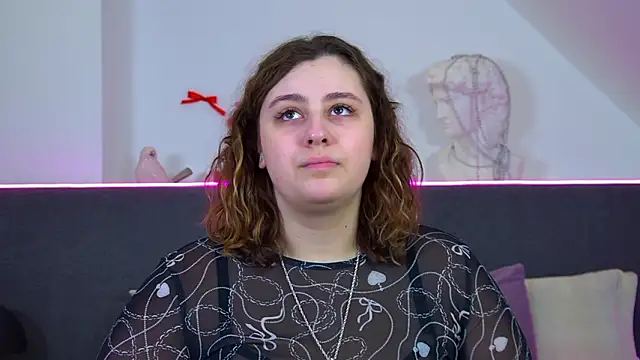 Snapshot of MaryMurray chatting on February 1, 2026, 6:28 pm MaryMurray online show from February 1, 2026, 6:28 pm