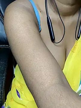 Anjali cute-Pondati online show from June 11, 2026, 2:11 am