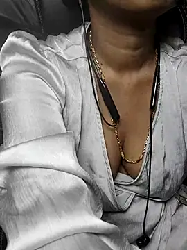 Anjali cute-Pondati online show from May 19, 2026, 1:43 am