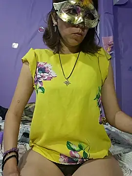 Lunababymylove online show from October 19, 2025, 2:47 am