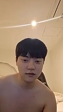 Snapshot of dhwisydy chatting on April 14, 2026, 12:15 am dhwisydy online show from April 14, 2026, 12:15 am