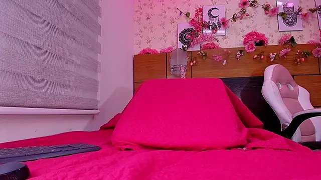 nata luna online show from September 16, 2025, 7:15 pm