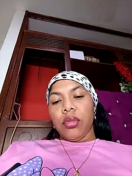 DIORA Latina online show from September 25, 2025, 4:51 am