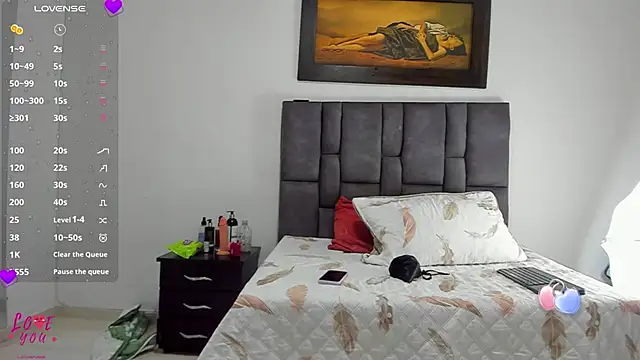 Snapshot of Vahiolet_smith chatting on February 12, 2026, 3:06 am Vahiolet smith online show from February 12, 2026, 3:06 am