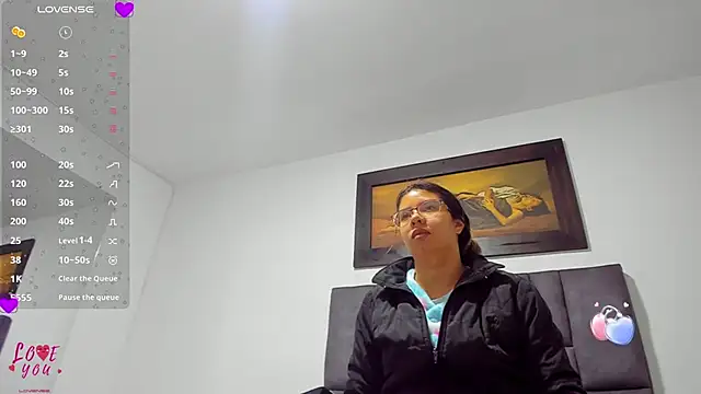 Snapshot of Vahiolet_smith chatting on February 7, 2026, 12:29 am Vahiolet smith online show from February 7, 2026, 12:29 am