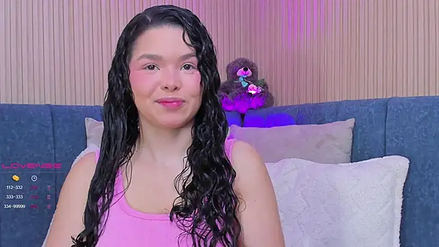 Snapshot of angeline_teen chatting on March 21, 2025, 12:06 pm angeline teen online show from March 21, 2025, 12:06 pm