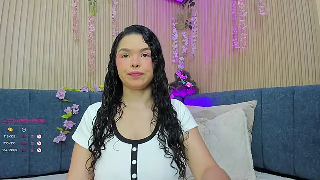 Snapshot of angeline_teen chatting on March 19, 2025, 12:12 pm angeline teen online show from March 19, 2025, 12:12 pm