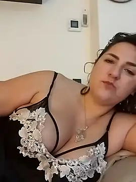 Snapshot of italianboobs chatting on January 9, 2025, 6:47 pm italianboobs online show from January 9, 2025, 6:47 pm