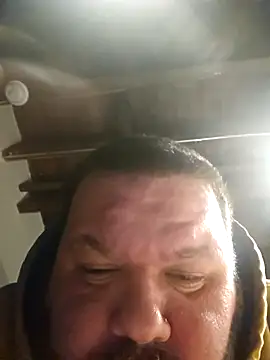 Hairybear434 online show from November 28, 2025, 6:02 am