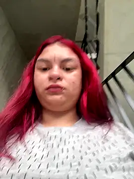 MiaLujan  online show from November 23, 2025, 11:31 am