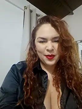 Snapshot of doctora-danna chatting on November 19, 2025, 9:20 am doctora-danna online show from November 19, 2025, 9:20 am