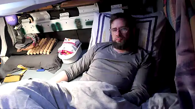 TRebelG online show from February 25, 2026, 4:01 am