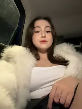 Peachy Dream online show from March 4, 2025, 11:11 pm