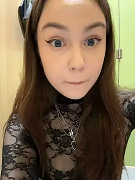 Peachy Dream online show from February 28, 2025, 5:26 pm