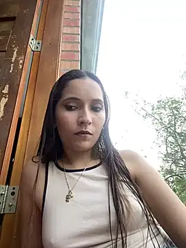Snapshot of Penelope-Hot chatting on February 4, 2025, 10:34 pm Penelope-Hot online show from February 4, 2025, 10:34 pm