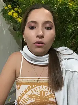 Snapshot of Penelope-Hot chatting on February 15, 2025, 1:53 am Penelope-Hot online show from February 15, 2025, 1:53 am