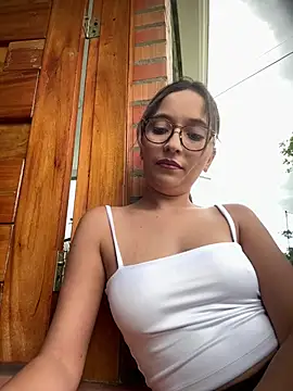 Snapshot of Penelope-Hot chatting on May 26, 2026, 9:13 pm Penelope-Hot online show from May 26, 2026, 9:13 pm