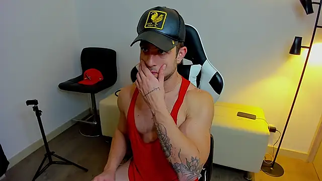 Snapshot of dafboy1 chatting on November 20, 2025, 5:02 pm dafboy1 online show from November 20, 2025, 5:02 pm