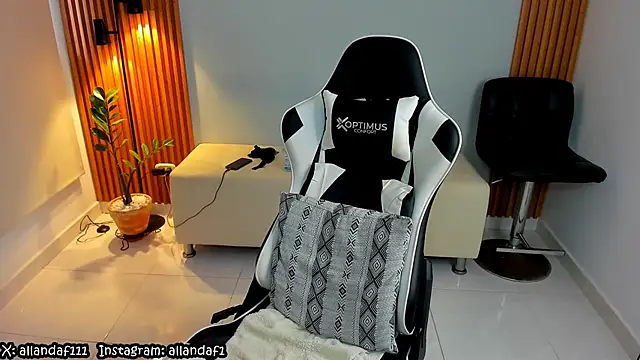 Snapshot of dafboy1 chatting on March 1, 2025, 10:10 pm dafboy1 online show from March 1, 2025, 10:10 pm