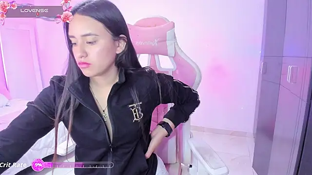 Snapshot of Tinylottie chatting on September 18, 2025, 4:15 am Tinylottie online show from September 18, 2025, 4:15 am