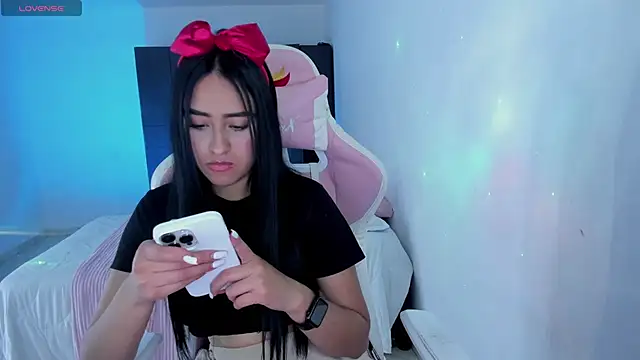 Tinylottie online show from March 21, 2026, 1:40 am