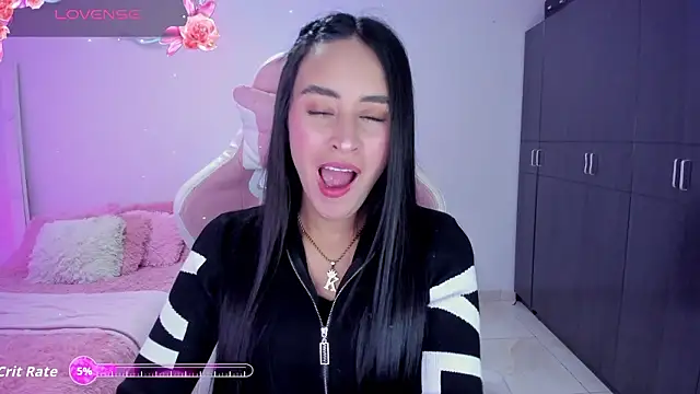 Snapshot of Tinylottie chatting on February 5, 2026, 2:18 am Tinylottie online show from February 5, 2026, 2:18 am