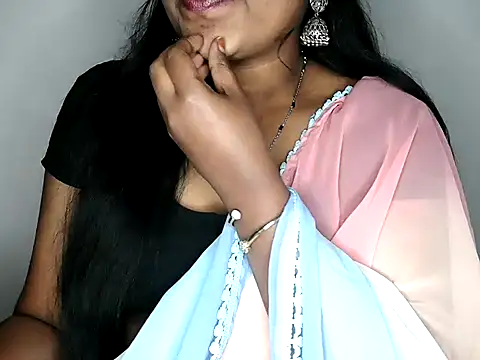 shila20 online show from November 16, 2025, 1:27 pm