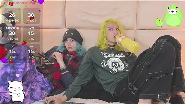 -kisa  online show from October 16, 2025, 2:09 am