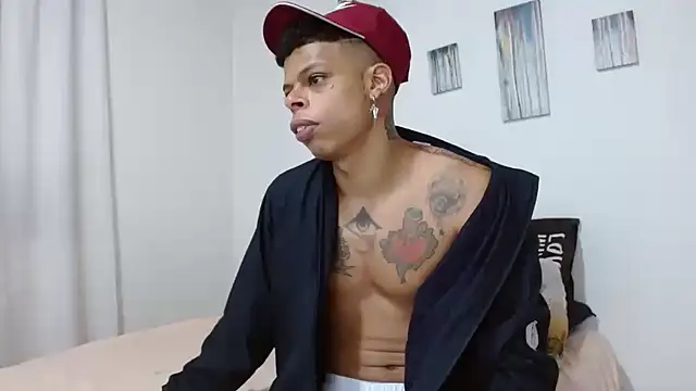 Snapshot of BrandonStond chatting on March 3, 2026, 1:45 am BrandonStond online show from March 3, 2026, 1:45 am