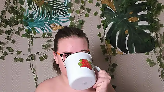 Seductive She Wolf online show from October 8, 2025, 2:35 am