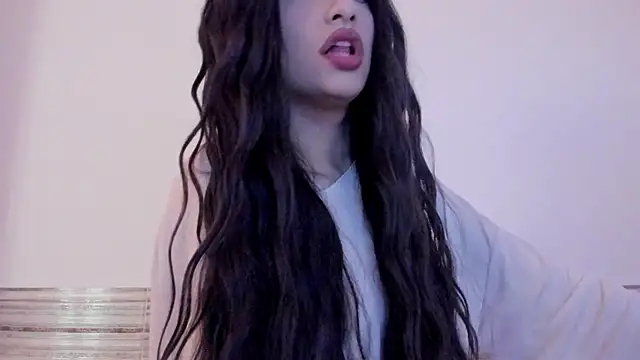 Snapshot of Sophia_Cambpell chatting on February 4, 2026, 9:10 pm Sophia Cambpell online show from February 4, 2026, 9:10 pm