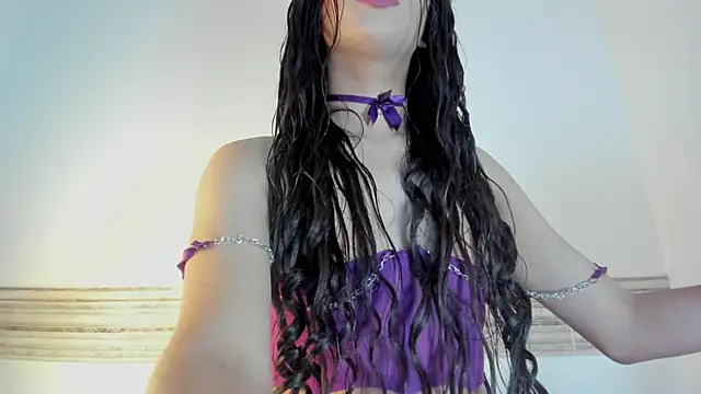 Sophia Cambpell online show from November 25, 2025, 9:48 pm