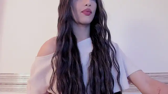 Snapshot of Sophia_Cambpell chatting on February 9, 2026, 9:02 pm Sophia Cambpell online show from February 9, 2026, 9:02 pm