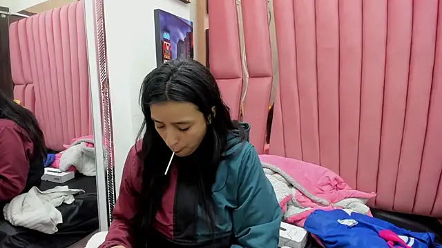 Sarah Hornny online show from February 5, 2026, 3:24 am