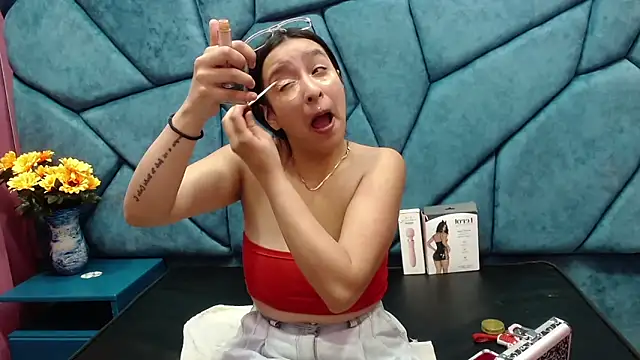 Sarah Hornny online show from January 28, 2025, 2:53 am