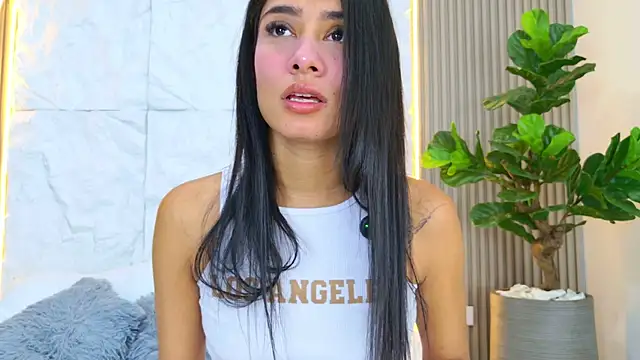 LaurenRodriiguez online show from March 25, 2026, 12:04 pm