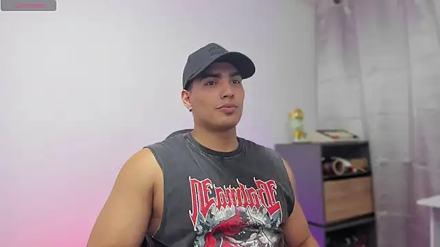 JamesGraay online show from December 15, 2025, 9:15 am