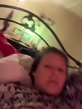 KatieBARBiE98 online show from April 2, 2026, 11:44 pm