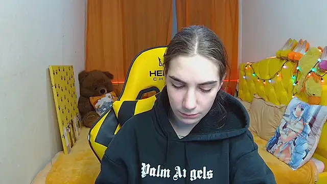 Snapshot of NikaStark_ chatting on March 2, 2025, 2:41 am NikaStark online show from March 2, 2025, 2:41 am