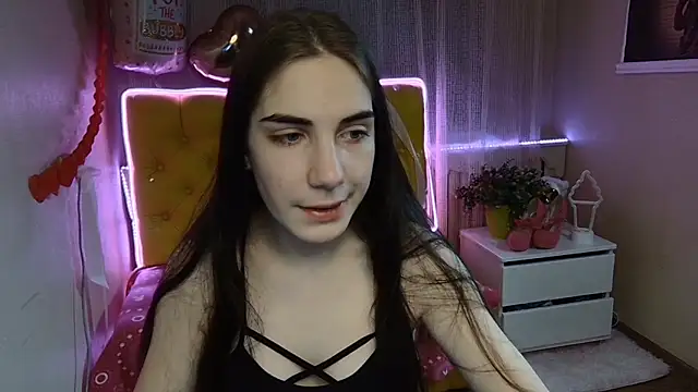 Snapshot of NikaStark_ chatting on March 12, 2025, 1:47 am NikaStark online show from March 12, 2025, 1:47 am