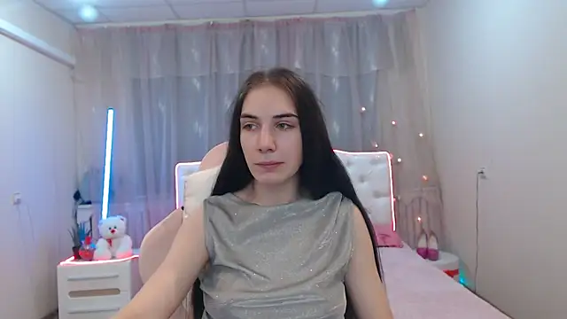 Snapshot of NikaStark_ chatting on November 11, 2025, 7:41 pm NikaStark online show from November 11, 2025, 7:41 pm