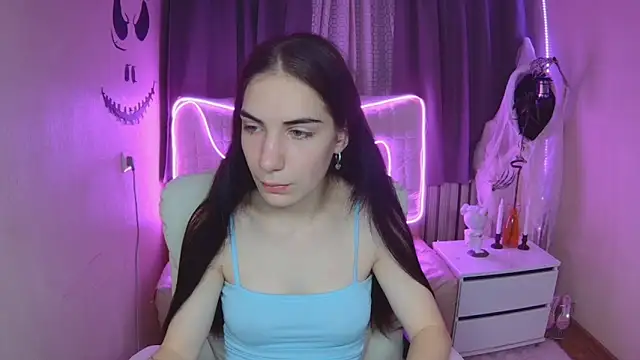 Snapshot of NikaStark_ chatting on October 14, 2025, 6:25 am NikaStark online show from October 14, 2025, 6:25 am