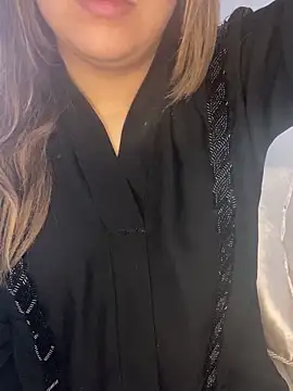 yassminsexy22 online show from April 17, 2026, 10:29 am