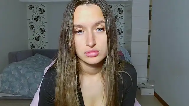 Submissive love online show from November 25, 2025, 4:40 pm